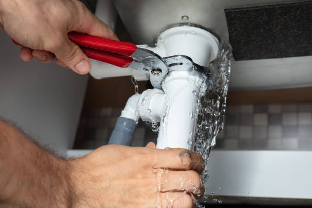Best Emergency water damage restoration  in Rosemont, CA